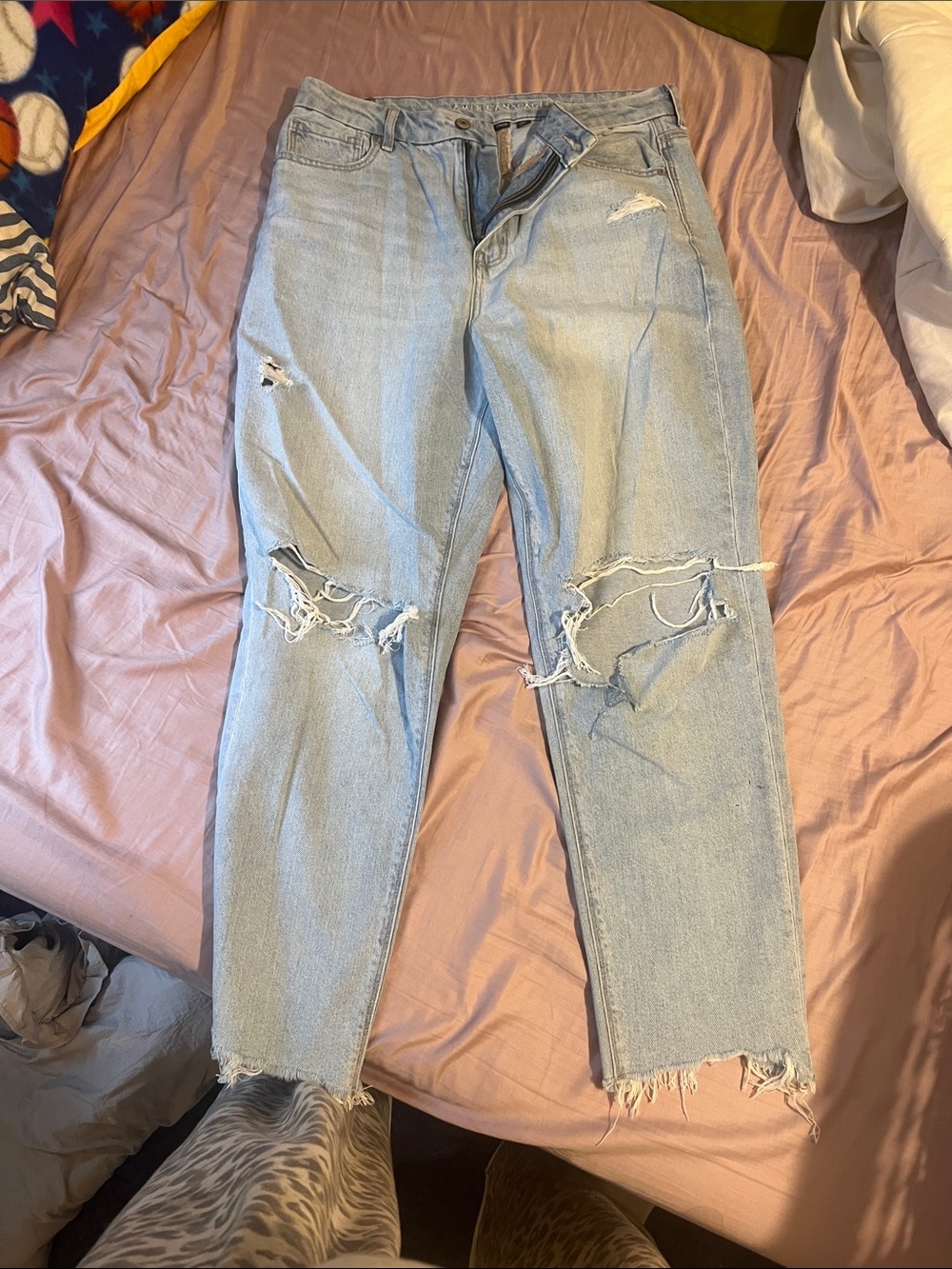 American Eagle Outfitters Light Wash Distressed Boyfriend Jeans